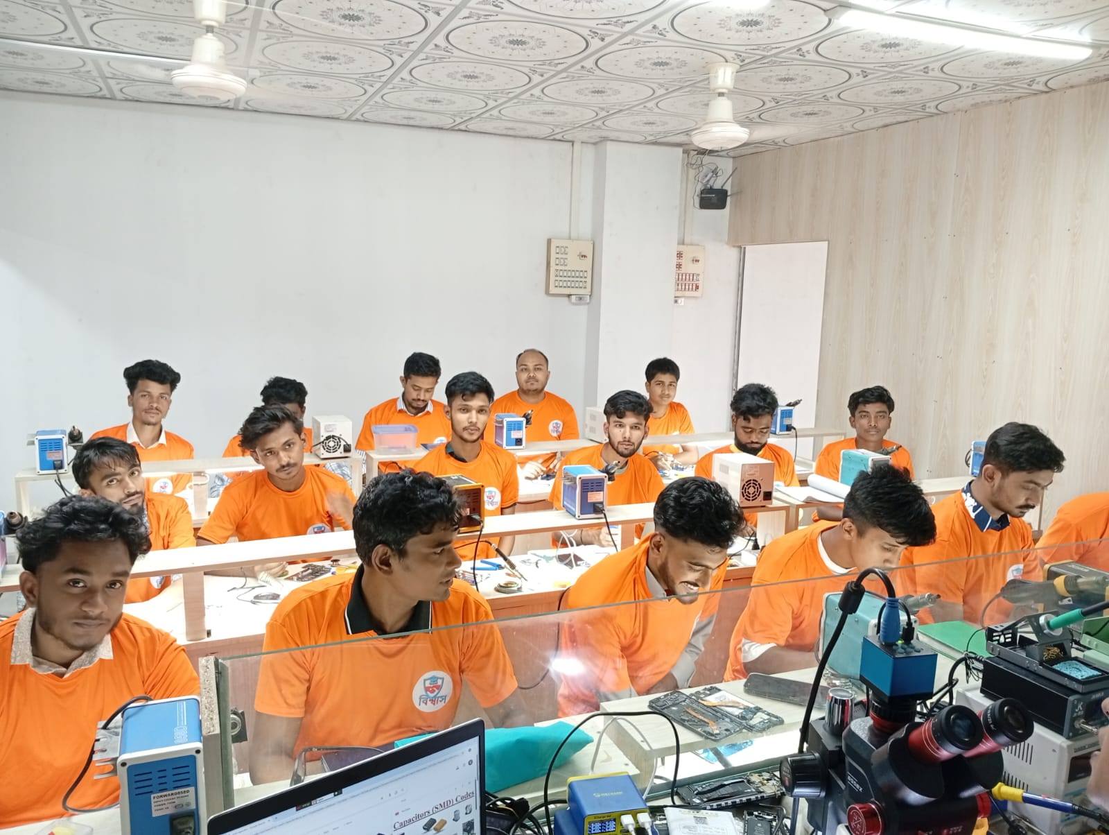 489812694_670026095649413_7056952880959486095_n